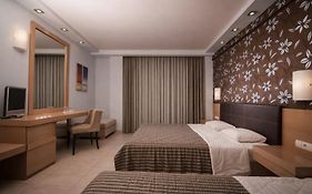 Mistral Hotel